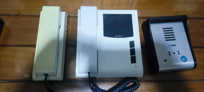 Vídeo Porteiro HDL Sense Light S Completo + Fone de Extensão + Acionamento de Fechadura
