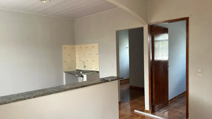 Apto com um quarto no bairo nova esperança paga água e energia