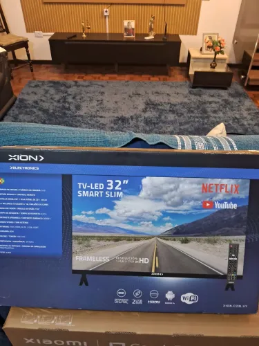 SMART TV LED XION 32 POL
