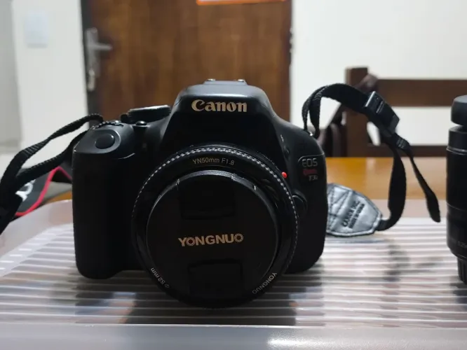 Câmera Cânon T3i - EOS 600D