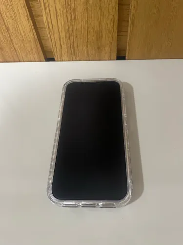 Iphone 12 em ótimo estado e boa saúde de bateria