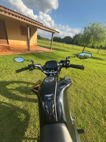 Honda CG Titan 160 2025