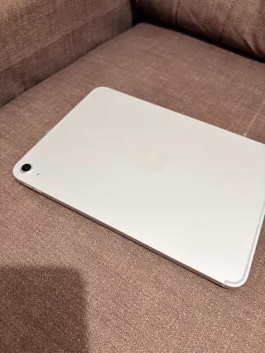 iPad A16 Wi-Fi + Celular 256 GB Silver
