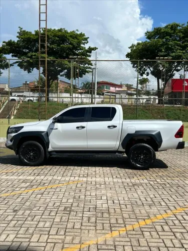 Toyota Hilux CD Gr-s 4X4 2.8 TDI Dies. Aut. 2024