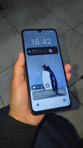 Vendo ou troco poco c75 por iPhone xr