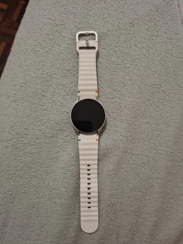 Samsung galaxy watch 7 40mm bluetooth/Wi-Fi/GPS - Creme