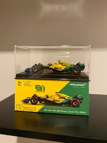 Miniatura F1 burago nova