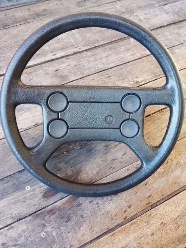 Volante quatro bolas original vw
