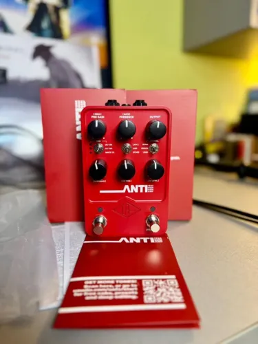 Pedal Universal Audio ANTI 1992 - (ZERO/NOVO) - Menor preço do Brasil!
