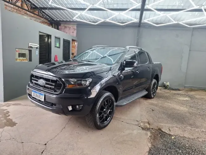 Ford Ranger Black 2.2 4X2 CD Diesel AUT 2022