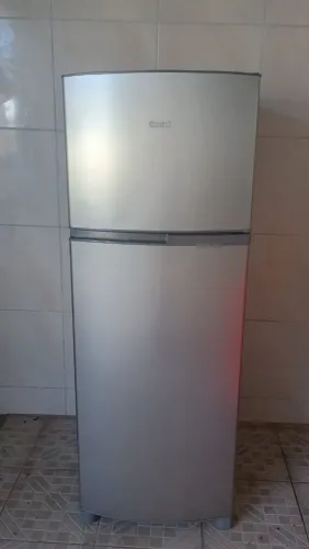 Geladeira Consul duplex Frost Free inox