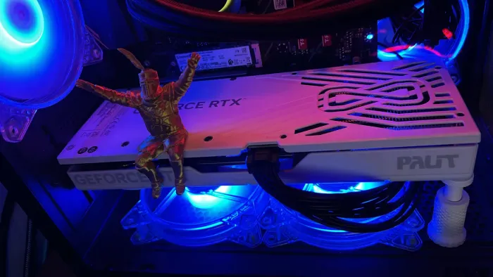 Troco RTX 5070 Palit