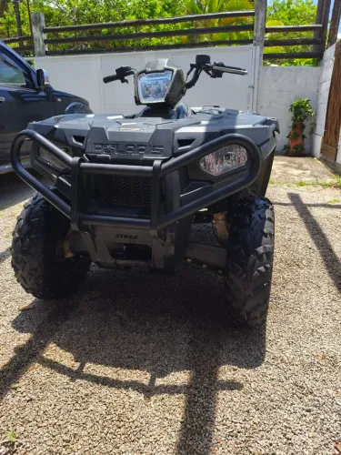 Quadriciclo Polaris Sportman 570 4x4