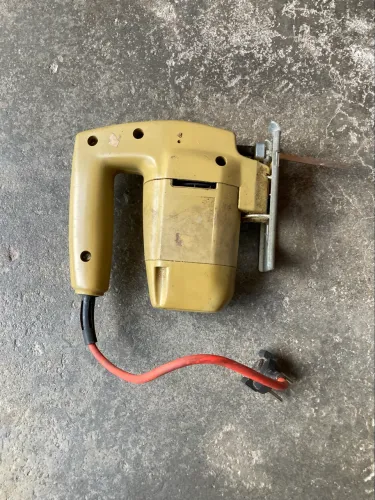 Serra Tico Tico Black e Decker