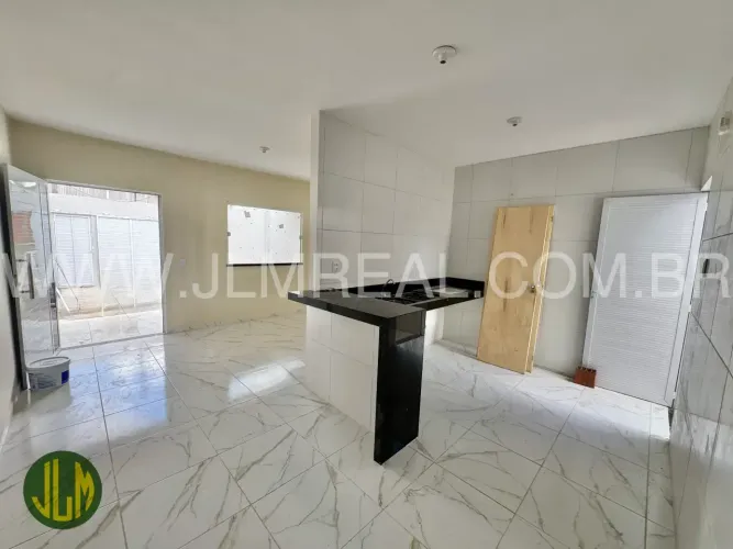 VENDO CASA COM 92m² NO BAIRRO LUZARDO VIANA - MARACANAÚ - CEARÁ