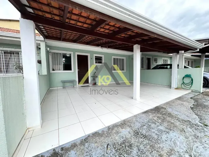 CASA EM CONDOMÍNIO FECHADO NO MONZA EM COLOMBO