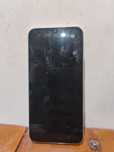 A15 4G VIDRO QUEBRADO