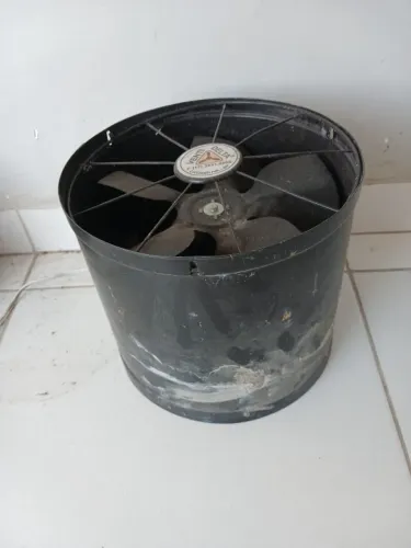 Exaustor 30cm Alta Vazão Motor Blindado para Parede