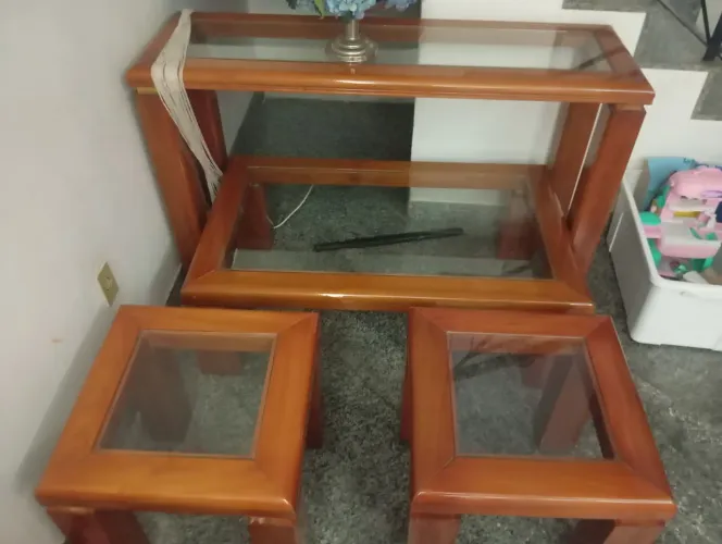 Jogo de sala aparador centro de mesa e apoio