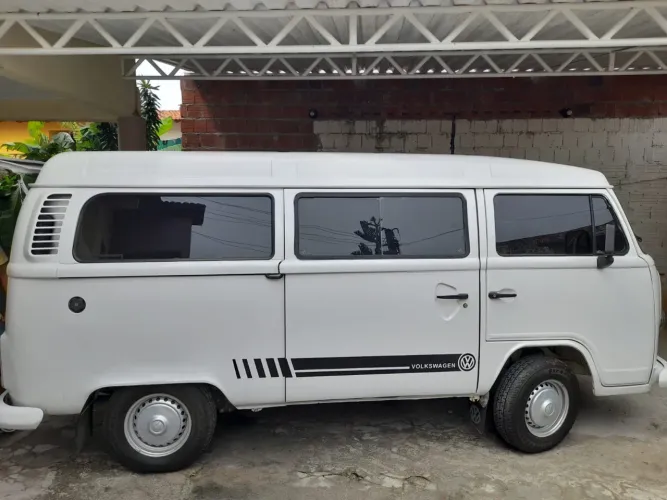 Volkswagen Kombi Standard 1.4 MI Total Flex 8V 2014