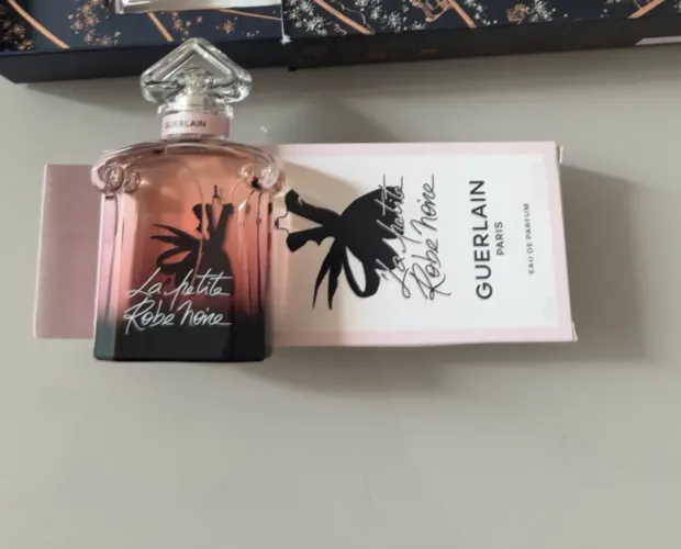 Perfume importado original La Petit Robe Noir ( Guerlain)
