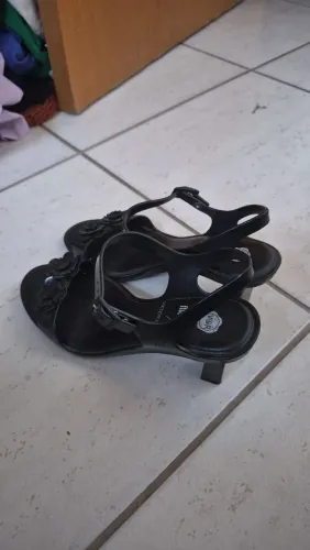 Sandália Melissa Lady Emme Blossom + Viktor & Rolf ORIGINAL
