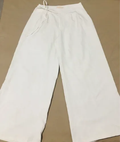 Calça alfaiataria offwhite(MEGA PROMOÇAO MIX BAZAR)