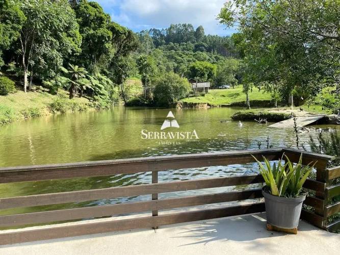 Chácara c/ lago próximo a área urbana-SBS 16.714m2