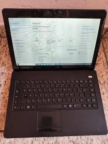 Notebook i3 4gb HD300 bateria boa