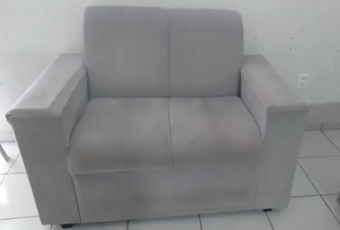 Sofá 2 lugares