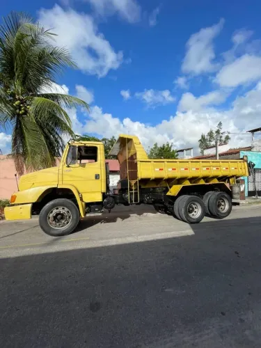 Caçamba MB 1620 ano 97