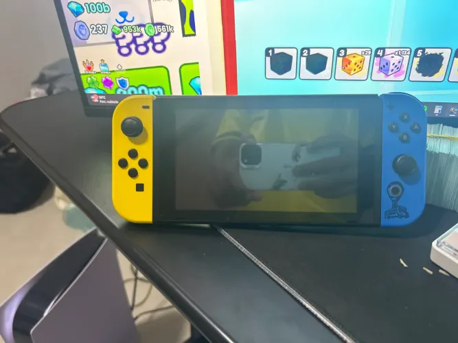 Nintendo Switch edição especial Fortnite
