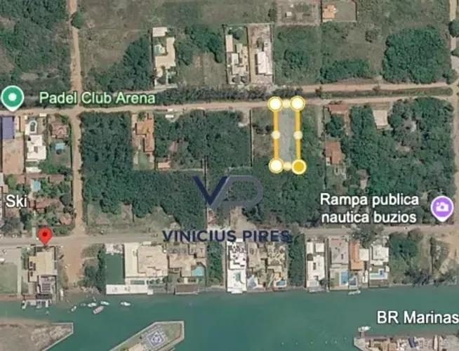 À Venda Terreno, com RGI, próximo ao Canal do Aretê na Marina