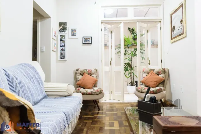 Apartamento 2 dormitórios à venda Petrópolis Porto Alegre/RS