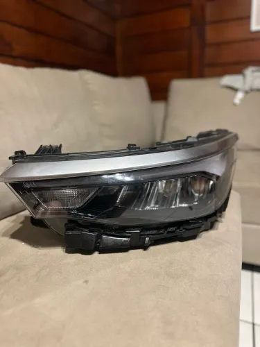 FAROL ORIGINAL FIAT FASTBACK / PULSE - FULL LED