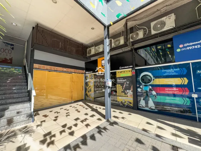 Shopping para aluguel tem 71 metros quadrados em Barroco (Itaipuaçu) - Maricá - RJ