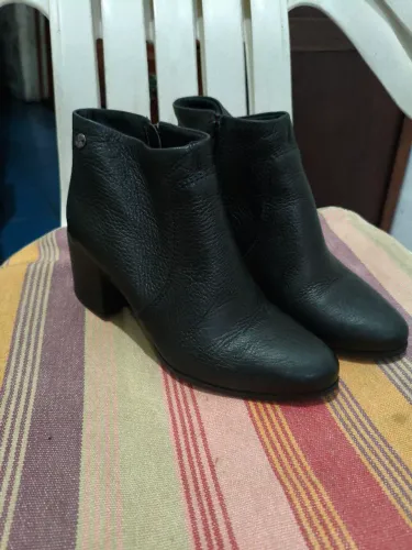 Bora feminina cano curto 35