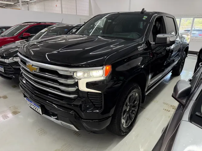 Chevrolet Silverado High Country 5.3 V8 AWD Aut. 2025