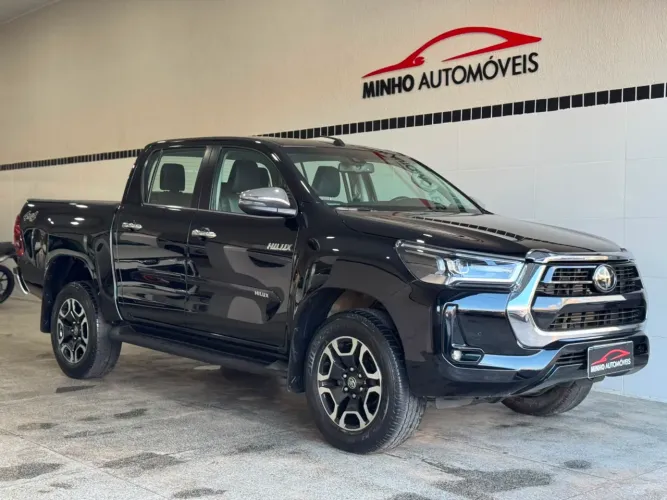 Toyota Hilux SW4 SRX 4X4 2.8 TDI 16V Dies. Aut. 2021