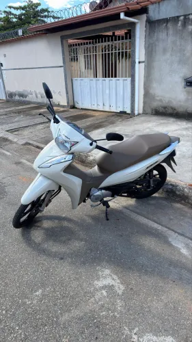 Honda Biz 2023 Completa ,Única Dona , Apenas 7 Mil Km, Impecável