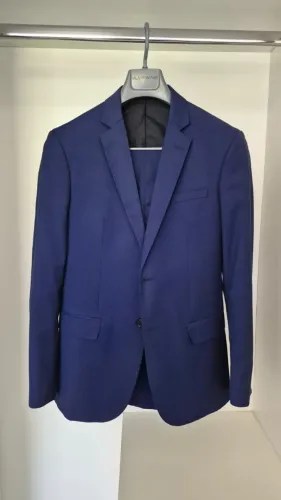 Terno Azul Marinho Vila Romana - Paletó 46 e Calça 40, Excelente Estado