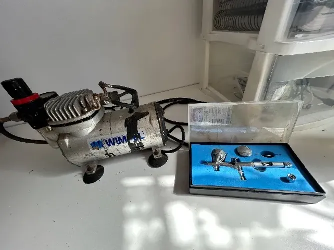 Kit compressor e pistola de aerografia