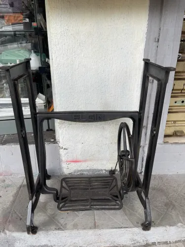Pe de ferro para maquina de costura