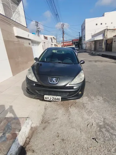 Peugeot 207 Sed. Passion XR Sport 1.4 Flex 8V 4P 2011