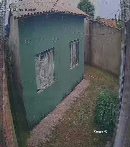 Vendo uma casa 200 mil