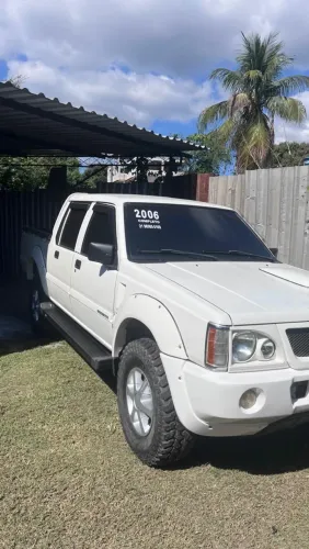 Mitsubishi L200 GLS 2.5 4X4 CD Diesel 2006