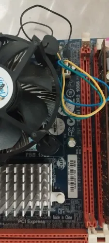 Placa Mãe 775