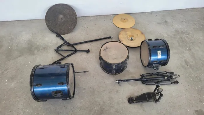Saldão várias peças de bateria