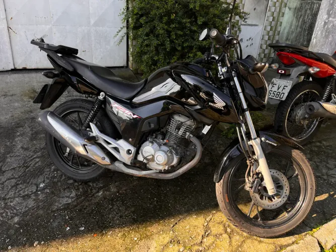 Vendo ou troco em Twister 300f