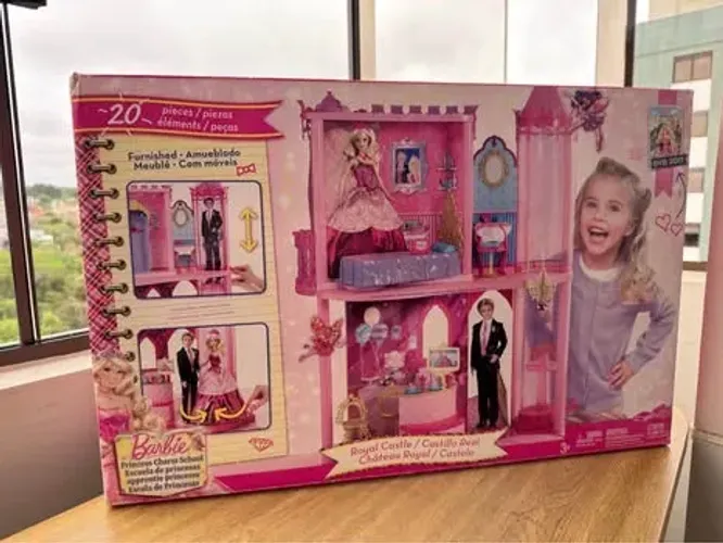 Castelo da Barbie - Escola de Princesas